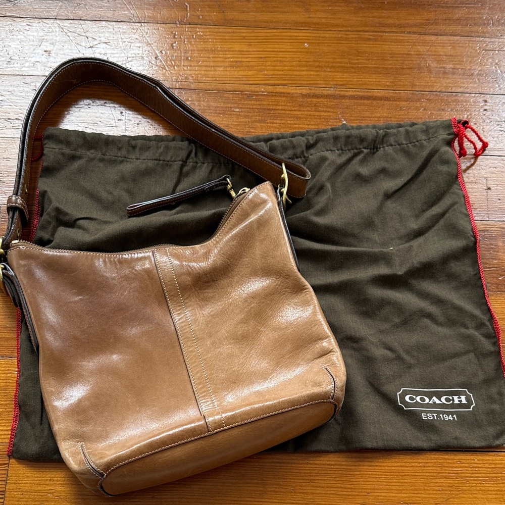 Coach Tan Brown Leather Shoulder Bag